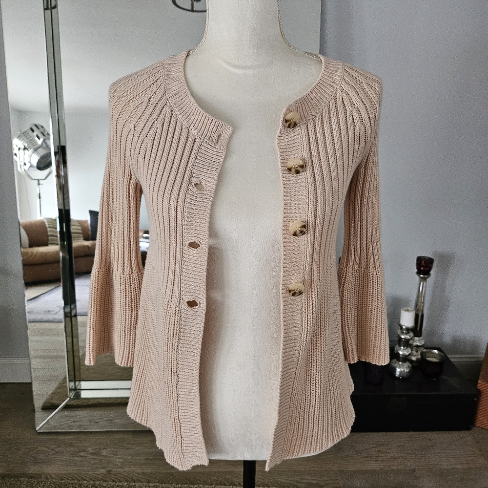 Zara Pink Bell Sleeve Button Up Sweater Size M - Picture 2 of 10
